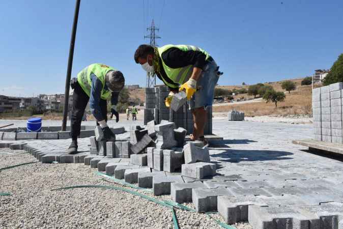 Karesi Belediyesi’nden 4 yılda 468 bin metrekare parke taşı