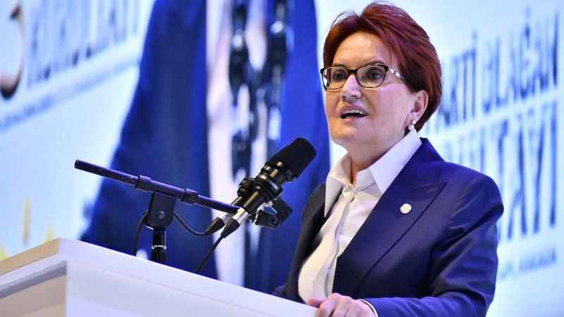 Akşener : 