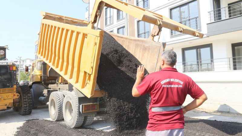 Altınkum'da asfalt çalışmalarına hız verildi