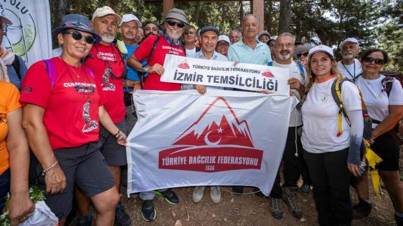 Efeler Yolu'yla İzmir'in kültürel değerleri birbirine bağlanıyor