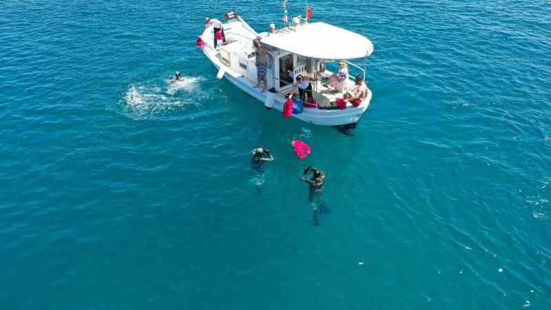 Bodrum Belediyesi’nden deniz dibi temizliği