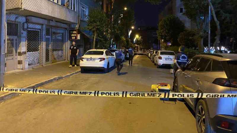 İstanbul'da sokak ortasında çatışma : 1 polis yaralandı