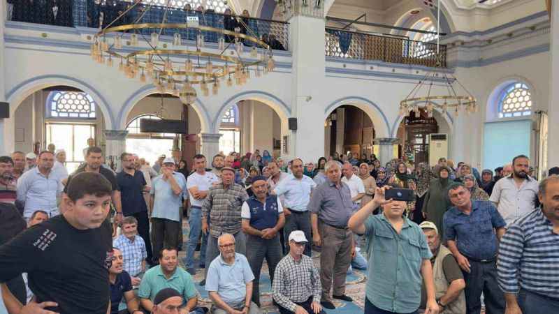 Burhaniye’de Umre Hayrı yoğun ilgi gördü