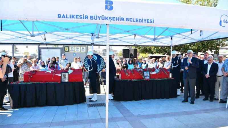 Metan gazı faciasında can veren BASKİ çalışanları için gözyaşlarıyla veda