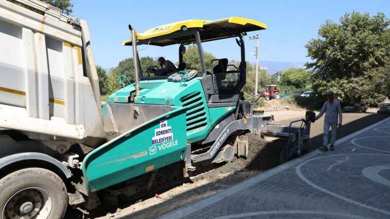  Altınkum Mahallesi’nde yollar yenileniyor