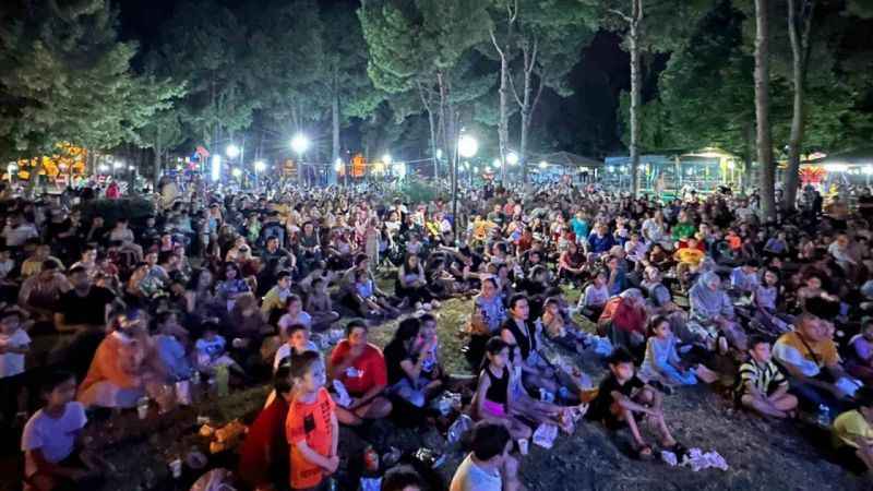 Kültür ve eğlence Nazilli'de buluşuyor: Açık hava sinema geceleri başladı!