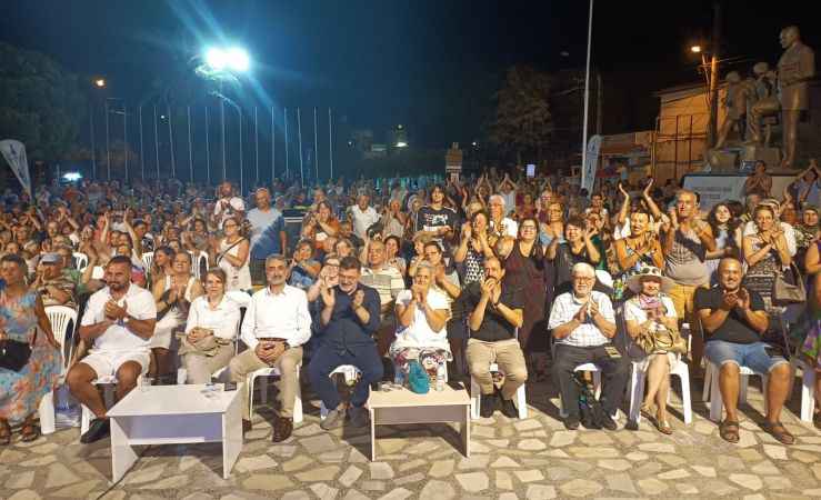 İki yakanın ezgileri Foça’yı coşturdu