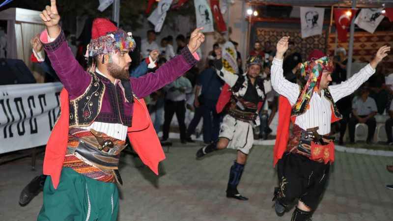 15. Çamcı Güz etkinlikleri Erdal Erzincan'la renklendi