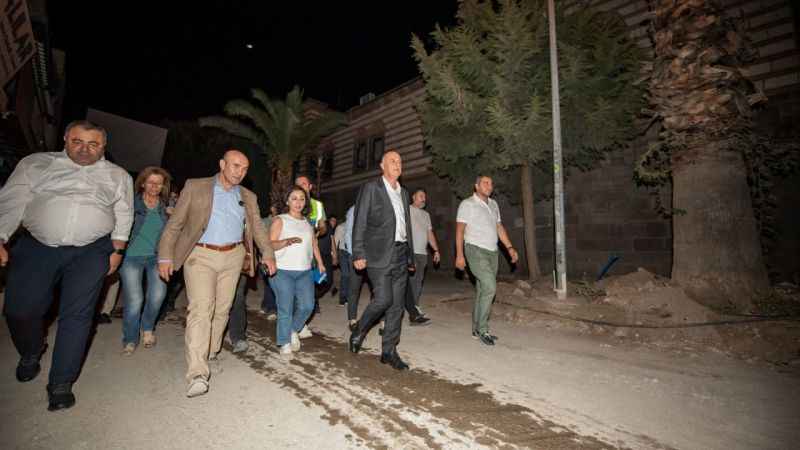 Tunç Soyer Kemeraltı'nın yerinde inceledi: Gece şantiye, gündüz çarşı