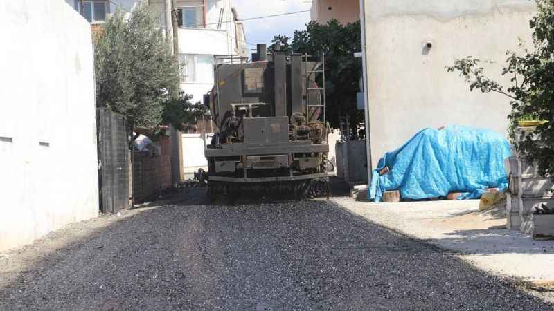 Burhaniye Belediyesi, Mahalle Mahalle Yolların Güvenliği Sağlıyor