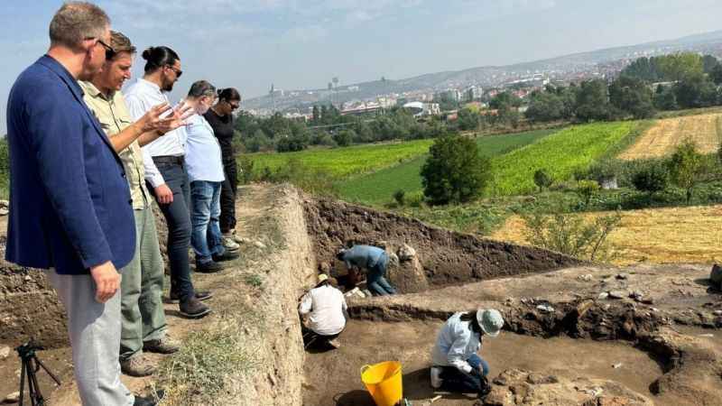 Kazı çalışmaları 8 bin yıllık geçmişe ışık olacak