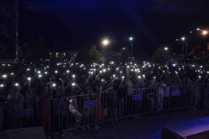 Pülümür Bal Festivaline binlerce kişi katıldı