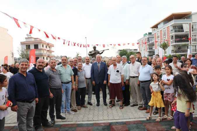 Efeler’den büyük ozanın anısına armağan, 4 Eylül Aşık Veysel Parkı