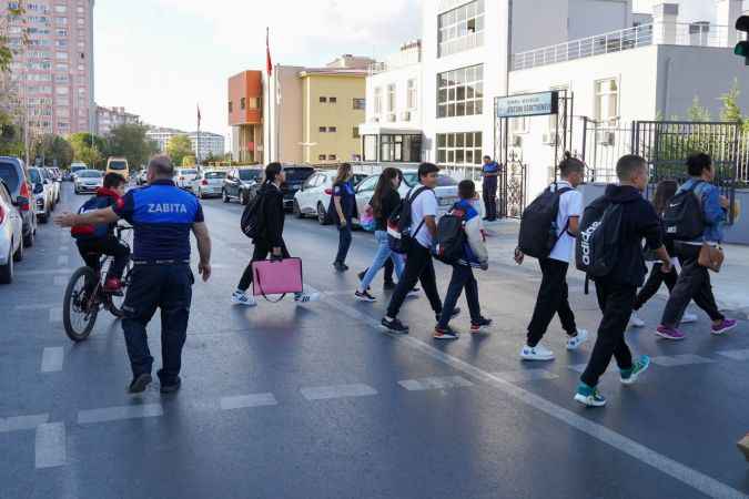 Beylikdüzü Belediyesi öğrenciler için görev başında