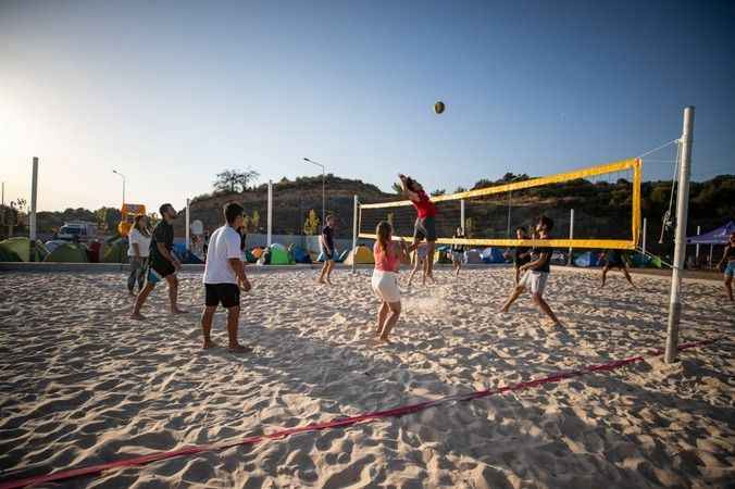 Özdere Gençlik ve Spor Yerleşkesi sporcu gençlerin gözdesi oldu