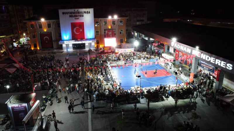 Tatlıtop basketbol şenliğinde unutulmaz final