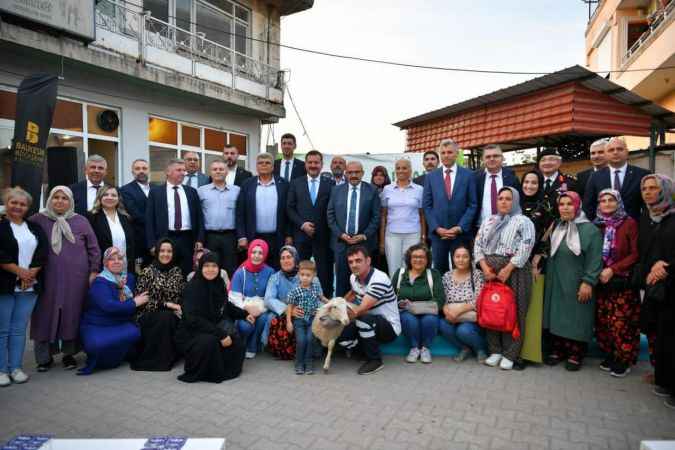 Balıkesir’in çevreci kadın çiftçileri kuzuların sahibi oldu