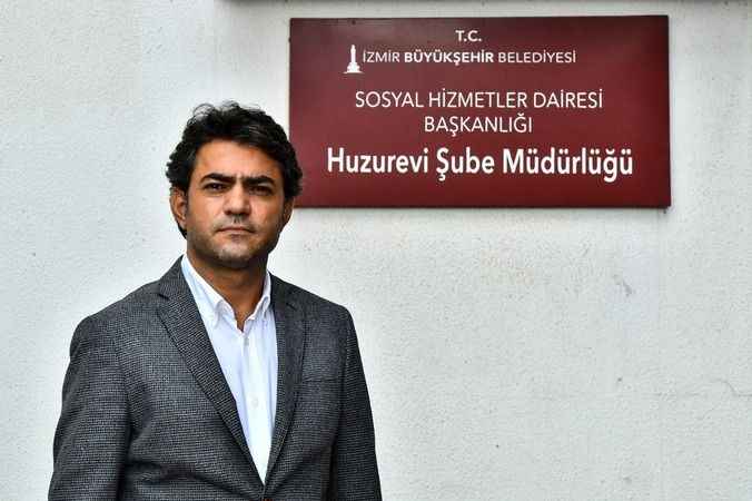 İzmir’de huzurevi sakinleri unutulmadı