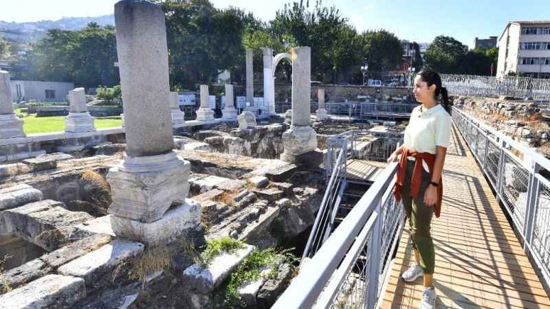 Turistler, Agora Ören Yeri’ndeki tarihe yakından tanıklık edecek