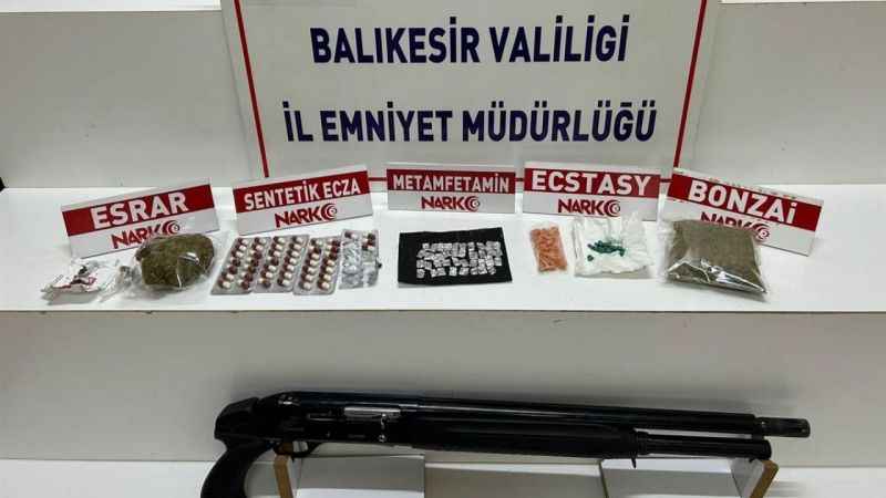 Balıkesir'de sokak torbacılarına şok operasyon