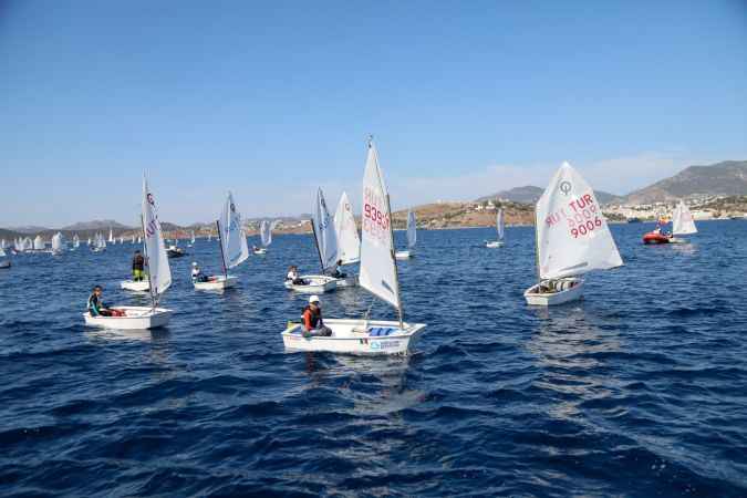 Bodrum Uluslararası Optimist Yarışları start aldı