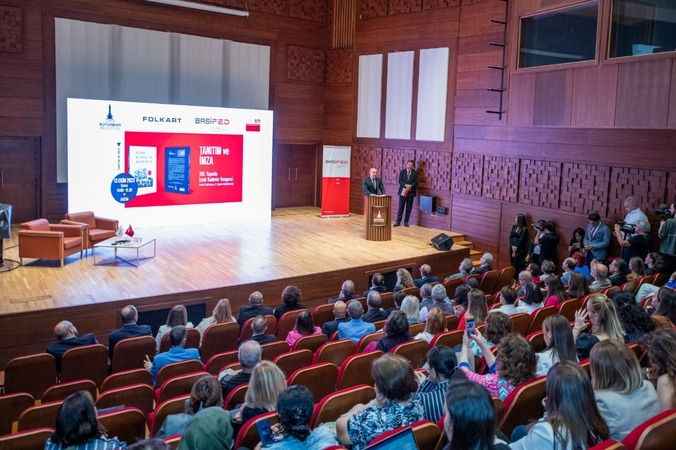 Soyer: “Bu kitabı, hak ve özgürlüklerinden mahrum bırakılan bütün kadınlara adıyoruz”