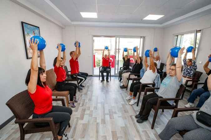 “Olgun Gençlik Merkezi”İzmir’e çok yakıştı