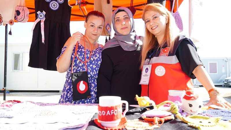 Depremzede kadınlar “Dijital Benim İşim” projesi ile dijital hayata adım atacak