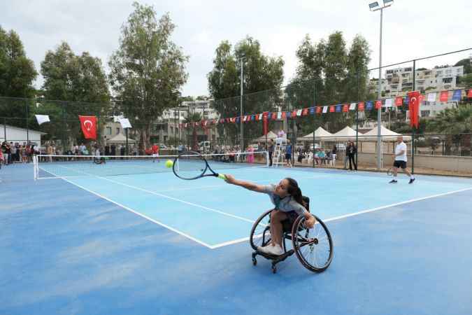 Bodrum'da Tekerlekli Sandalye 100. Yıl Tenis Turnuvası heyecanı