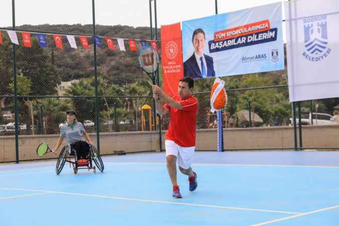 Bodrum'da Tekerlekli Sandalye 100. Yıl Tenis Turnuvası heyecanı