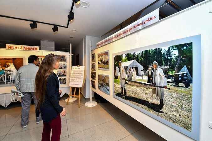 İzmir'de Gelibolu 1915 – “Nefes” Sergisi açıldı