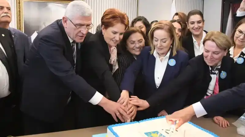 Akşener, İYİ Parti kuruluşunun 6. yılında Türk Halkı'na seslendi