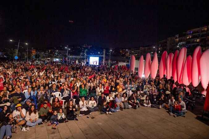 İzmir Körfezi'nde 29 Ekim Festivali..