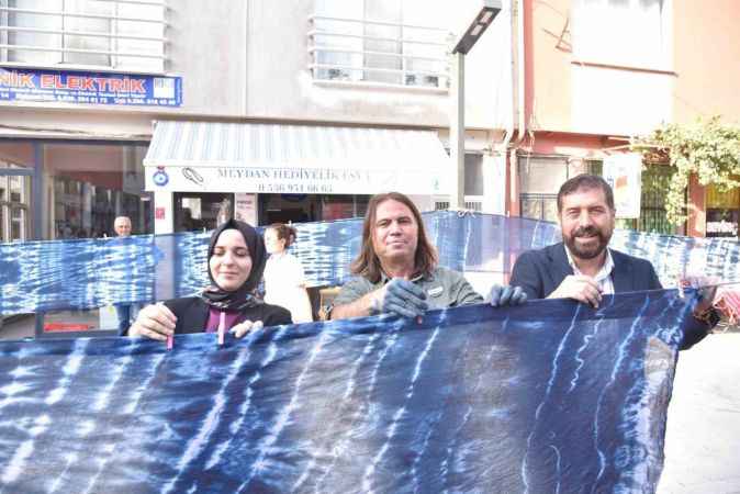 Cumhuriyet’in 100. yılında 100 metre kumaş kök boya ile boyandı