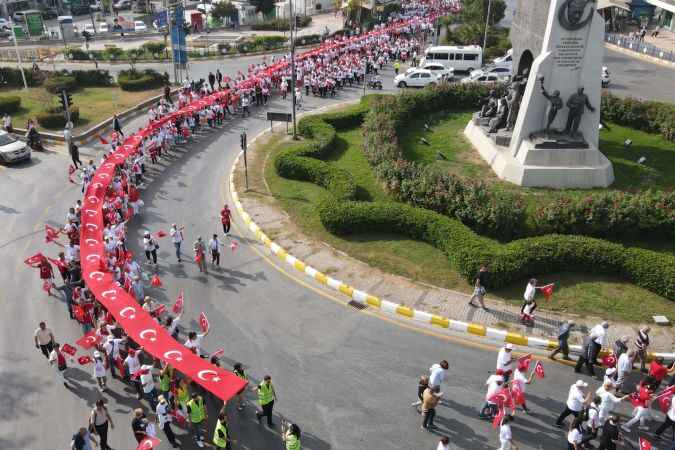 Efeler'in 100.yıl anıtı, Cumhuriyetin 100. yılına çok yakıştı