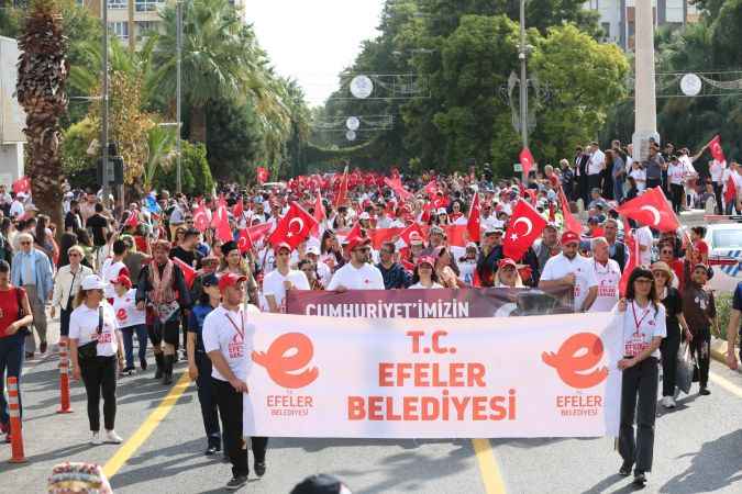 Efeler'in 100.yıl anıtı, Cumhuriyetin 100. yılına çok yakıştı