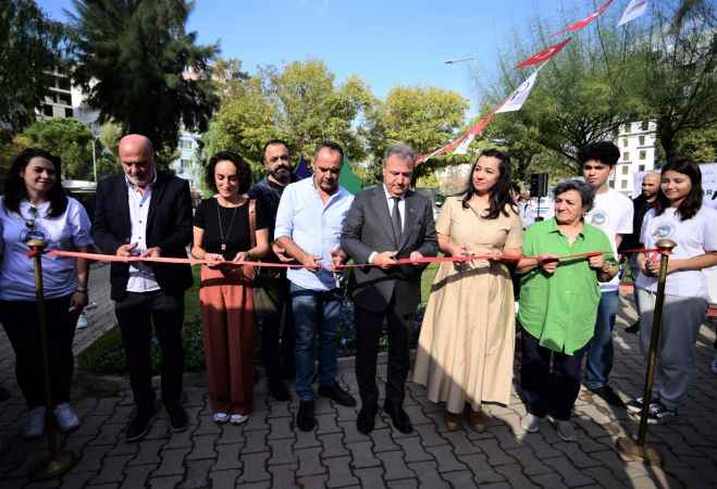 İzmir depreminde yaşamlarını kaybeden Sayra ve Çınar’ın ismi Bornova’daki parkta yaşayacak