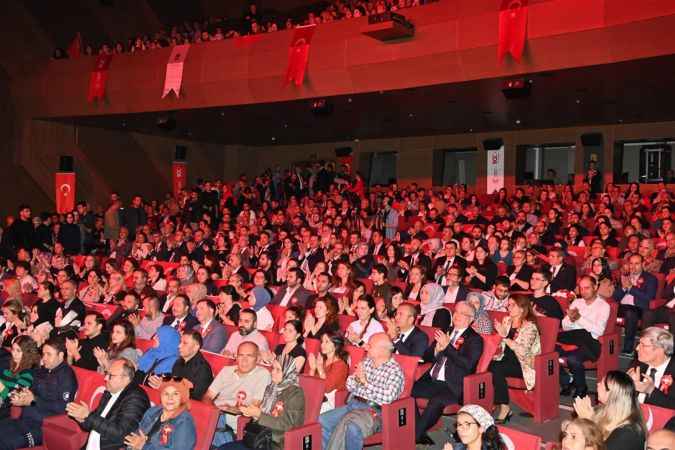 Başkan Yılmaz’ın Cumhuriyet’in 100. yılına armağanı; Sağol Atam