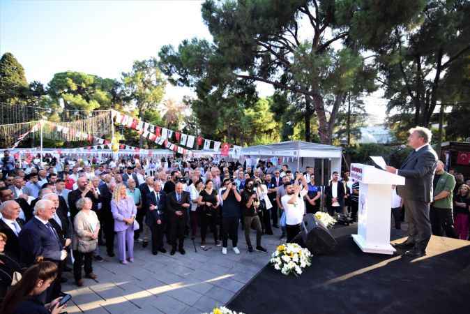 Bornova İstihdam Fuarı büyük bir dayanışmaya dönüştü