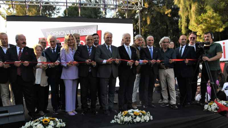 Bornova İstihdam Fuarı büyük bir dayanışmaya dönüştü