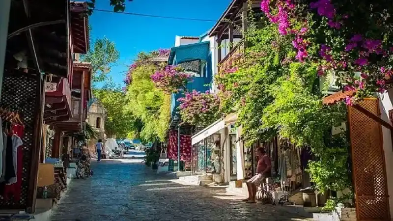 Yatırımcılar, ev sahibi olmak isteyenler DİKKAT! Bu bölgelerde emlak fiyatları UÇACAK!!!