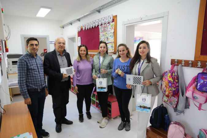 Bodrum Belediyesi'nden Anaokulu Öğrencilerine hediye