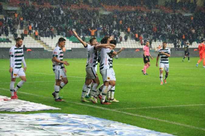 Trendyol Süper Lig: Konyaspor: 2 - Kasımpaşa: 0 (Maç sonucu)