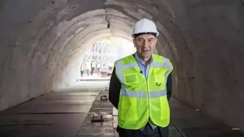 Yeni İzmir metrosu Narlıdere’ye hayat getirecek