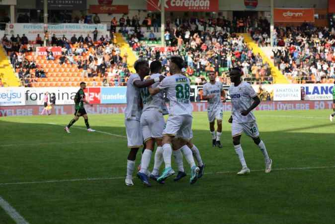 Corendon Alanyaspor: 2 - Konyaspor: 2