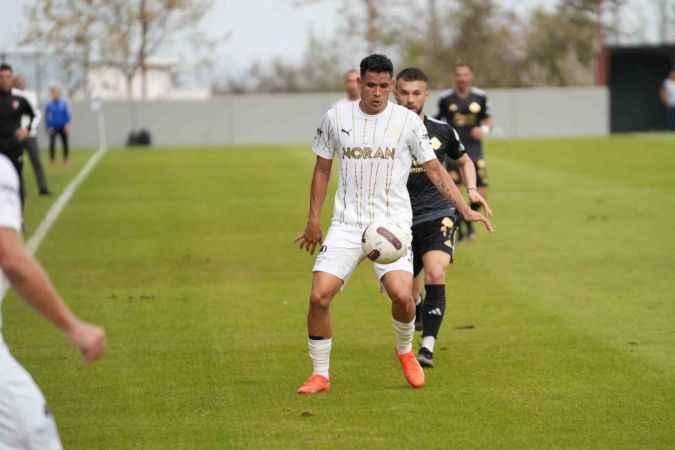 Manisa nefes aldı: Manisa FK: 3 - Altay: 0