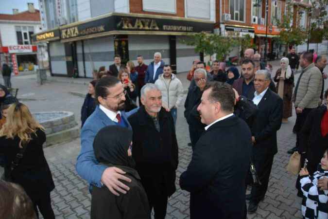 Balıkesir’in kalplere dokunan doktor Eyüp Avcı'nın ismi memleketinde bir sokağa verildi