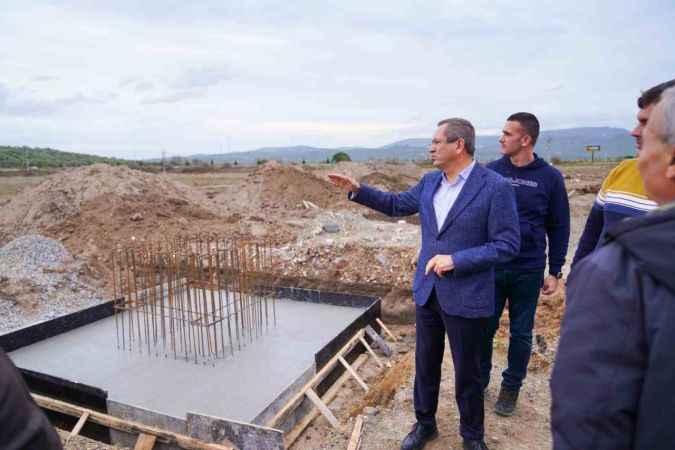 Başkan Ergin’den Altınova’ya modern kapalı pazar yeri