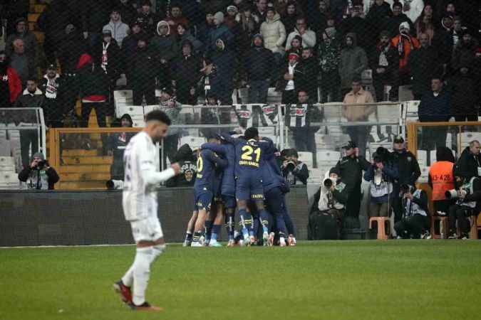 Kartal ağır yaralı.. Beşiktaş: 1 Fenerbahçe: 3