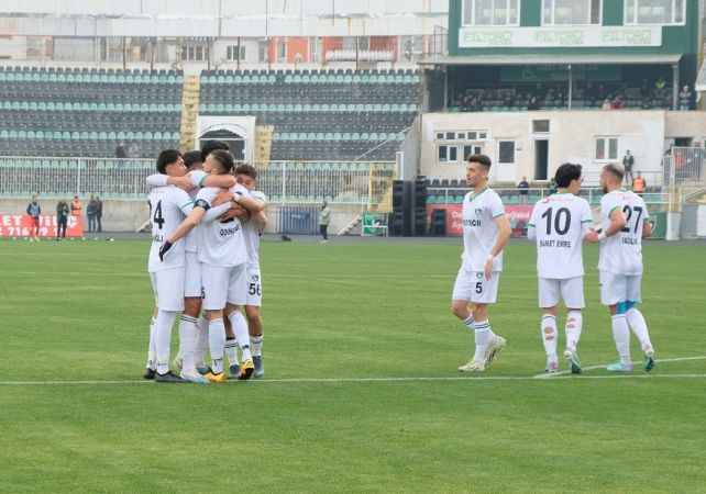 Horoz dibe demirledi! Denizlispor: 1 İskenderunspor: 2